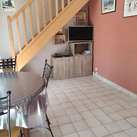 Holiday home Orsay, 300m Rer *